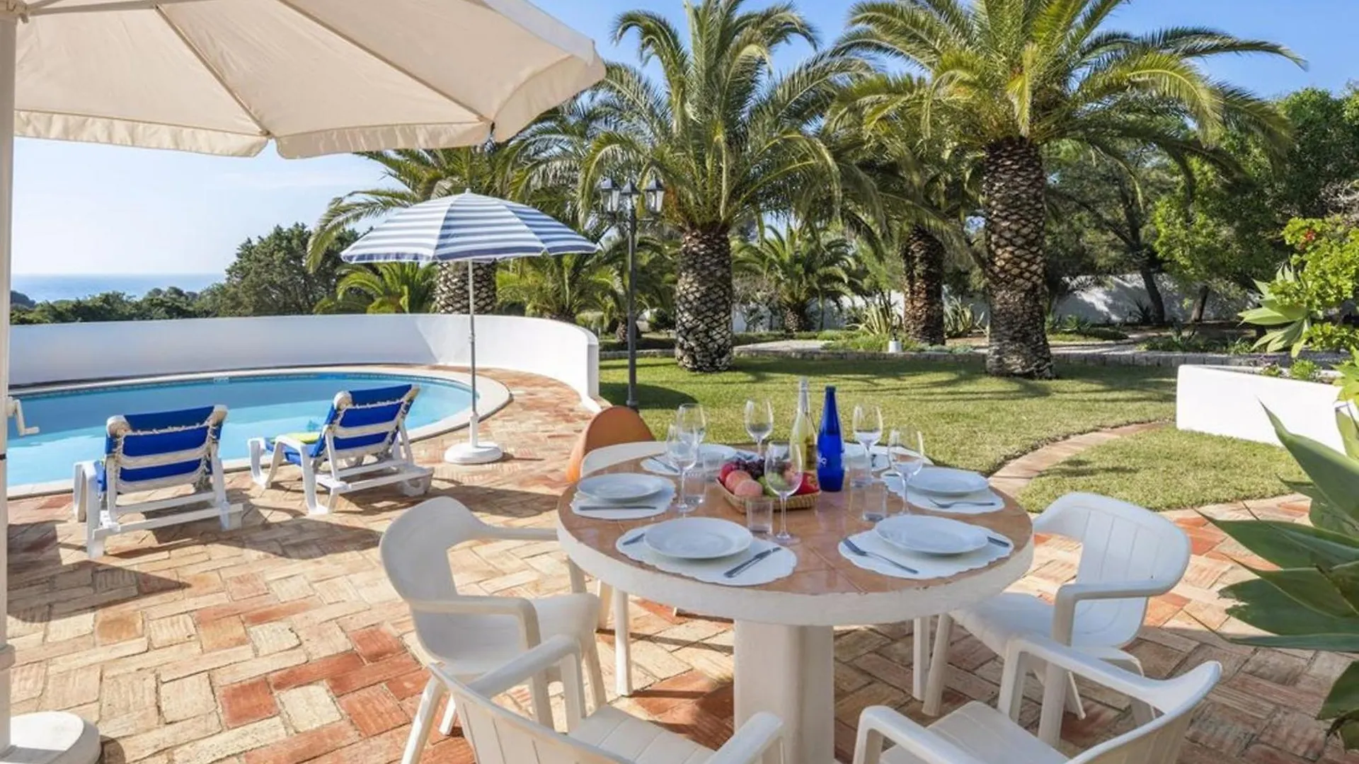 Amazing Carvoeiro Villa 4 Bedrooms Villa Jasmin Walking Distance To Beautiful Beach Лагоа Португалия